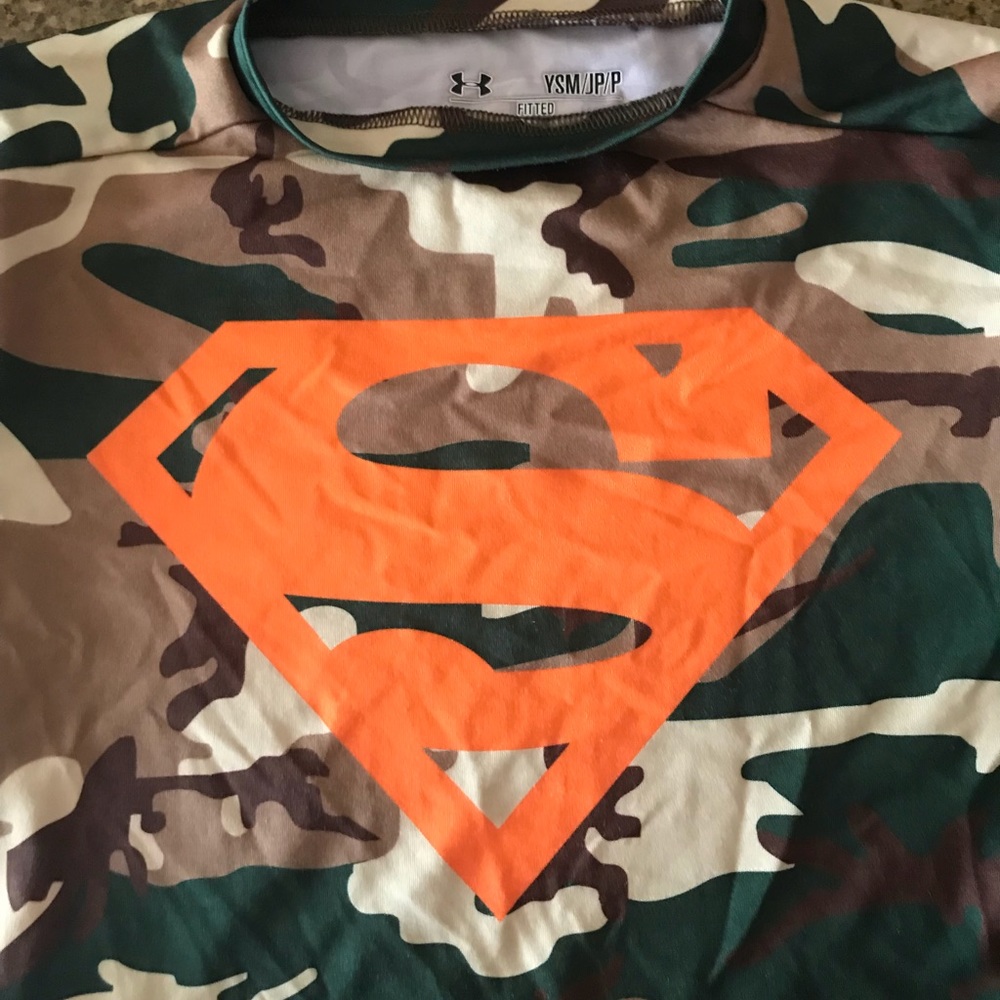 Under Armour Fitted Sry Fit Camo Hero Shirt